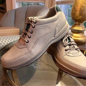 Men’s Rockport World Tour Size 11 1/2 M